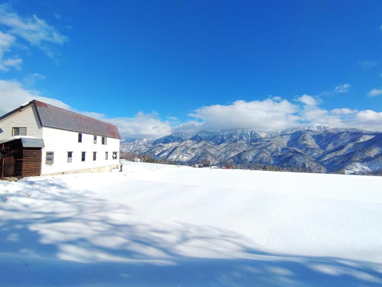 Hakuba Norikura Wakaguri Guesthouse Otari Eksteriør bilde