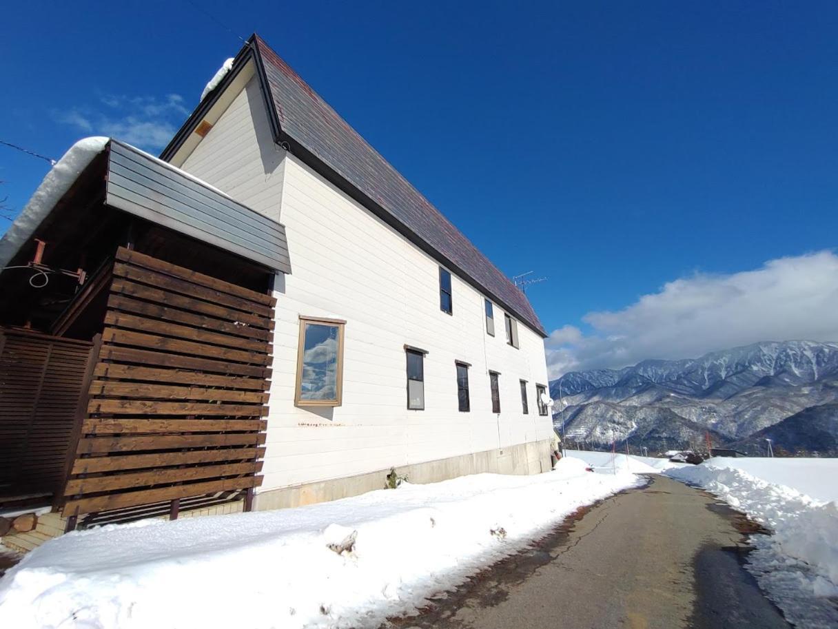 Hakuba Norikura Wakaguri Guesthouse Otari Eksteriør bilde